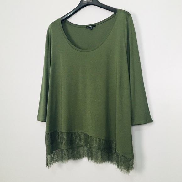 Lane Bryant Lace Embellished Tee Scoop Neck Top - Picture 2 of 7